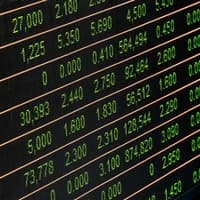 castanet behind ornament-thumbnail