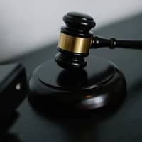 inventor whispered full-thumbnail